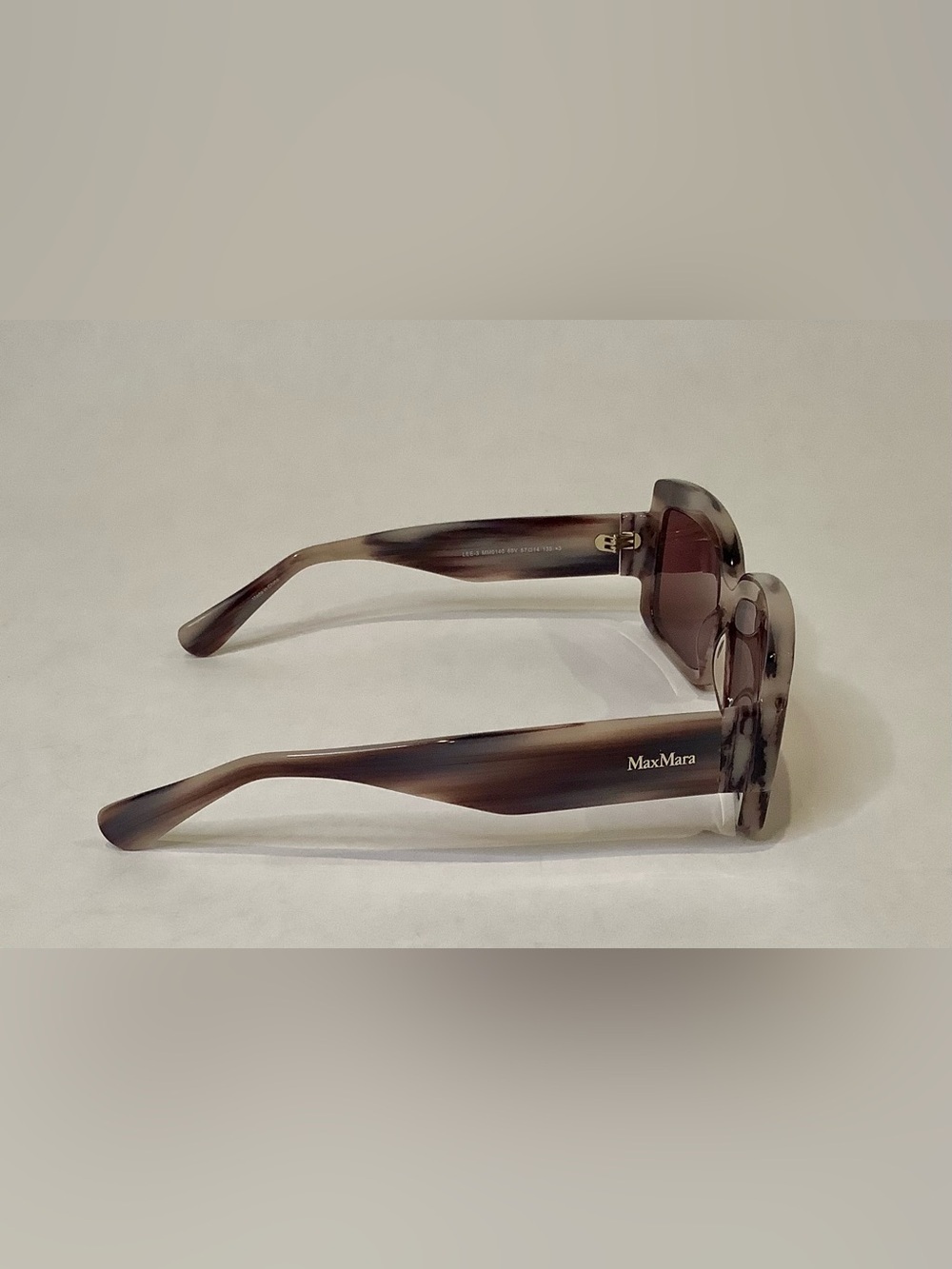 MaxMara Taupe Gradient Rectangular Sunglasses - Picture 4 of 6